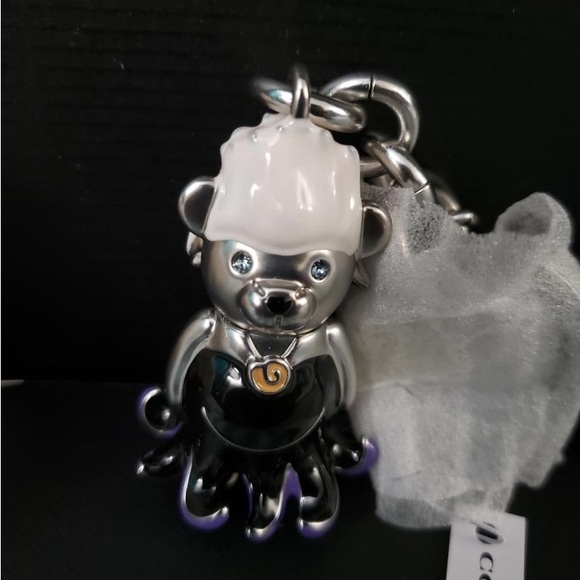 NWT Disney X Coach Limited collation 3D Bear Bag Charm keyring keycharm set - Picture 5 of 7